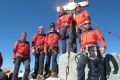 vlnr Walter Mack, Andreas Ortner, Matthias Sablatschan, Martin Gruber, Martin Bernhard und Helmut Lora als frisch gebackene Alpinisten bzw Hochalpinisten